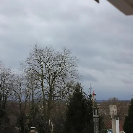 Sous Les Toits De * Béthune