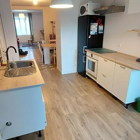 Apartment Sous Les Toits De *