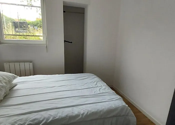 Apartment Sous Les Toits De *